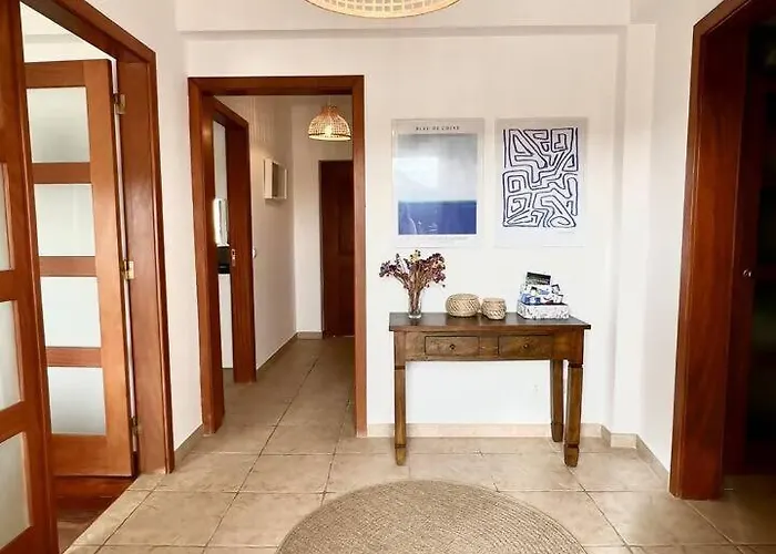 Mar & Surf • Piscina Privada