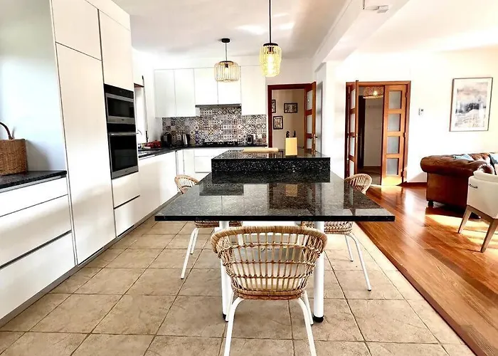 Mar & Surf • Piscina Privada * Atouguia Da Baleia